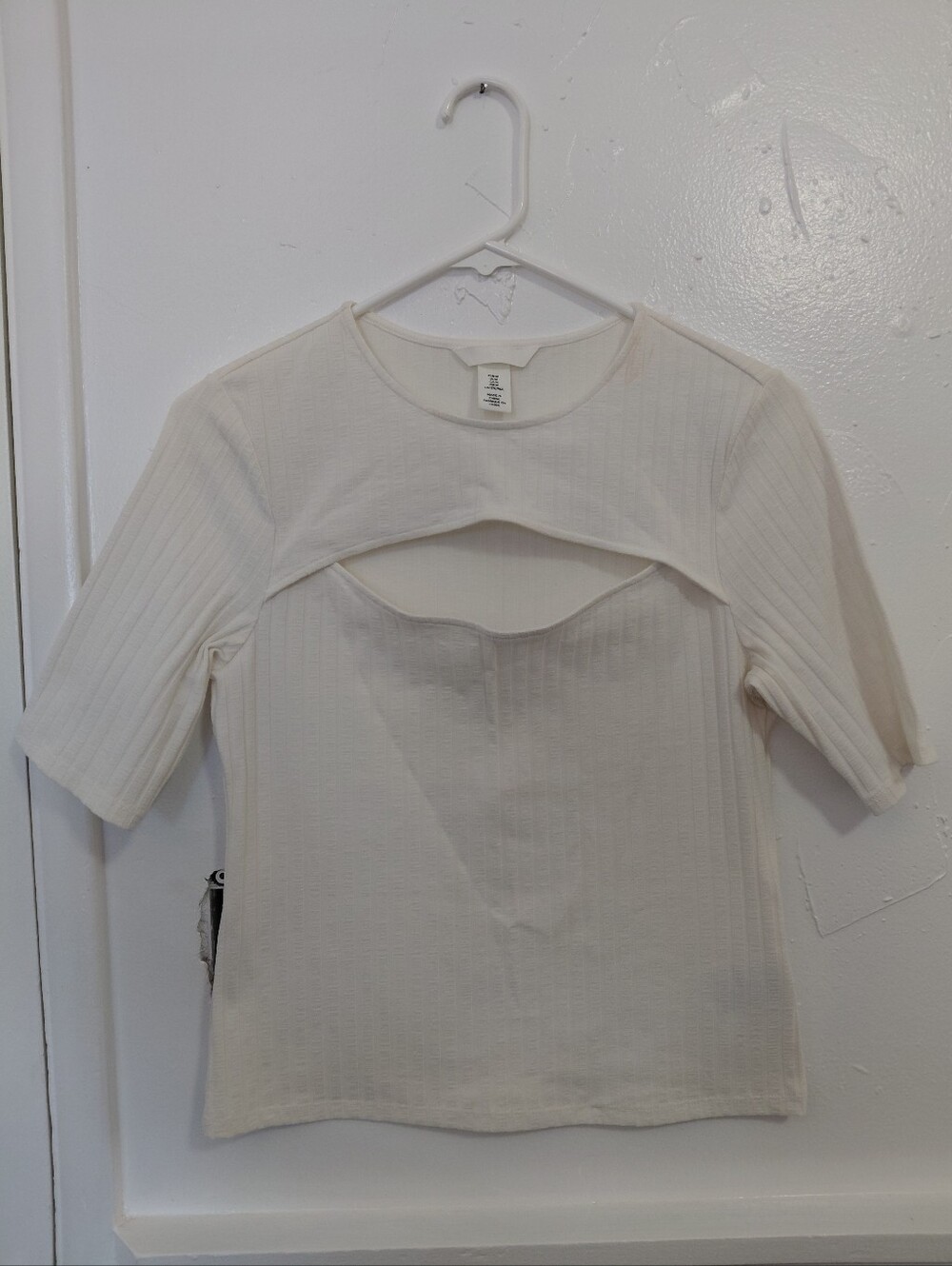 H&M Cream Ribbed Short Sleeve Cutout Top